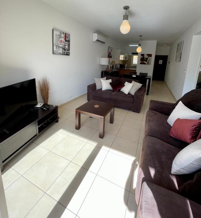 Apartament 109 Queens Gardens, Pafos Zewnętrze zdjęcie
